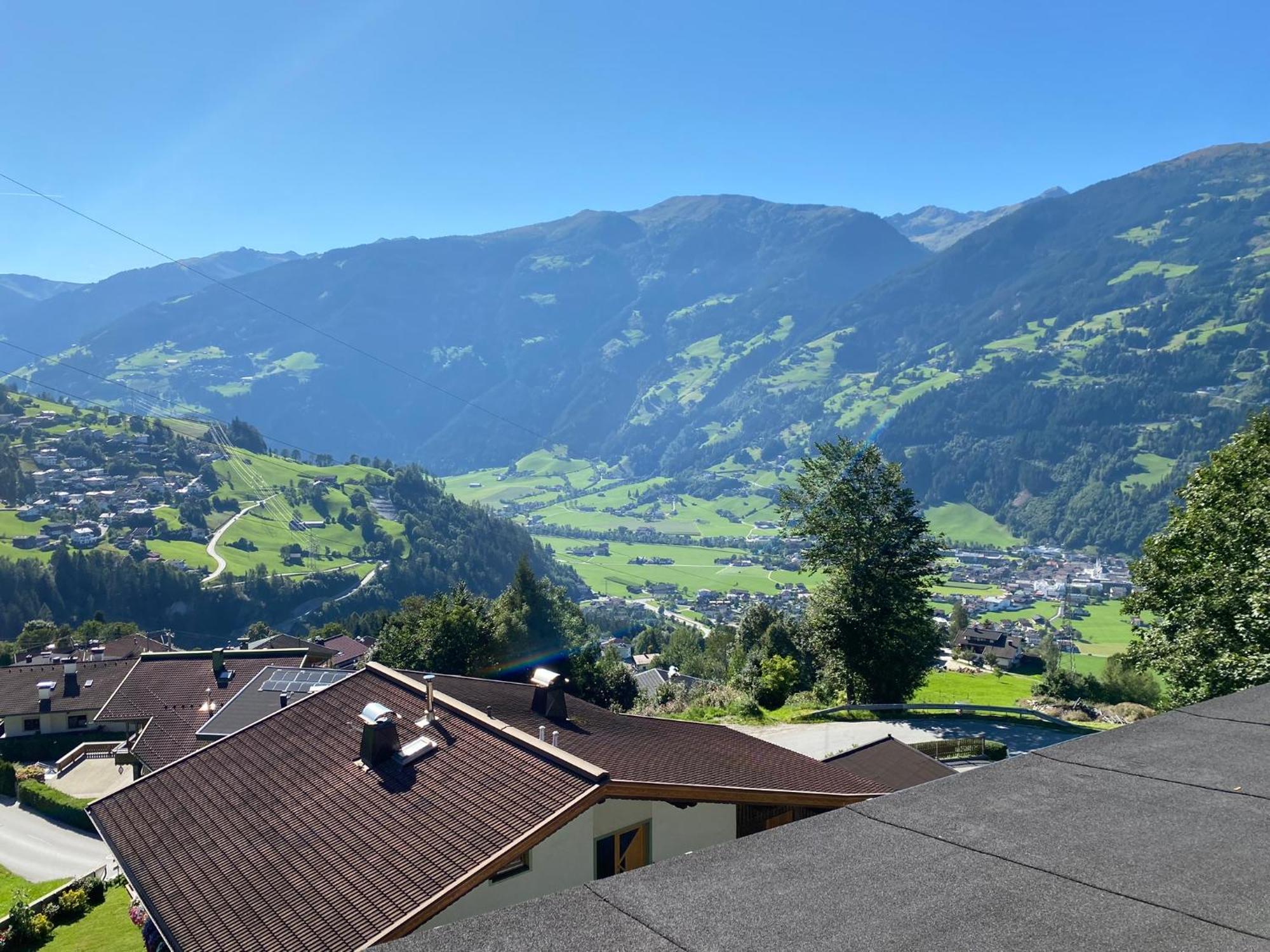 Sunside Apartment Zell am Ziller Exterior photo
