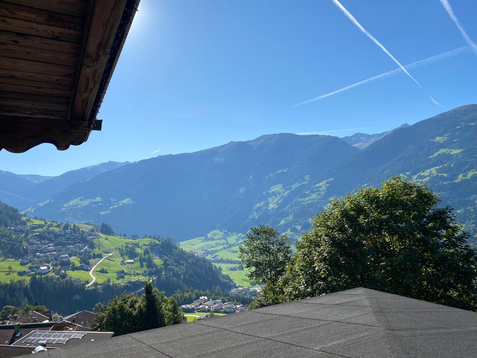 Sunside Apartment Zell am Ziller Exterior photo